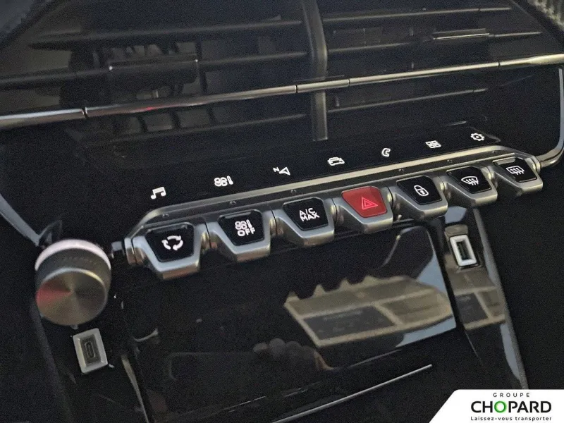 Image secondaire du véhicule 15