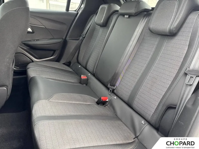 Image secondaire du véhicule 12