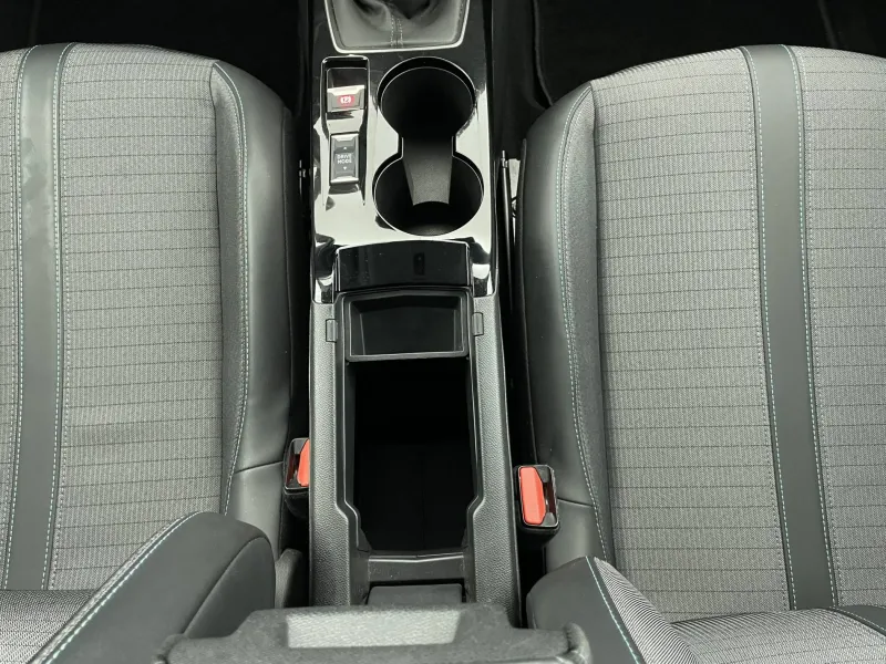 Image secondaire du véhicule 28