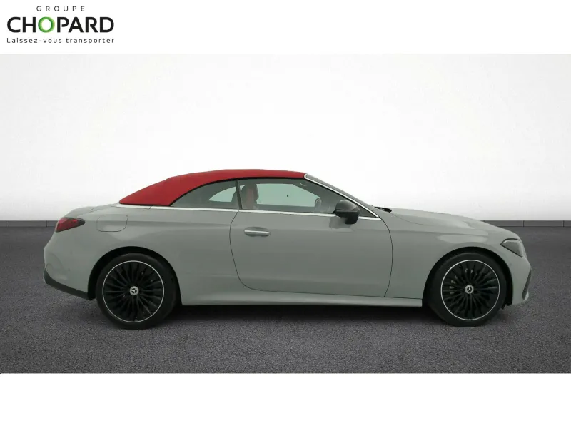 Image secondaire du véhicule 11