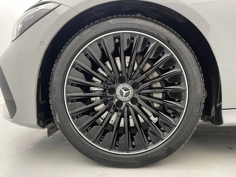 Image secondaire du véhicule 19