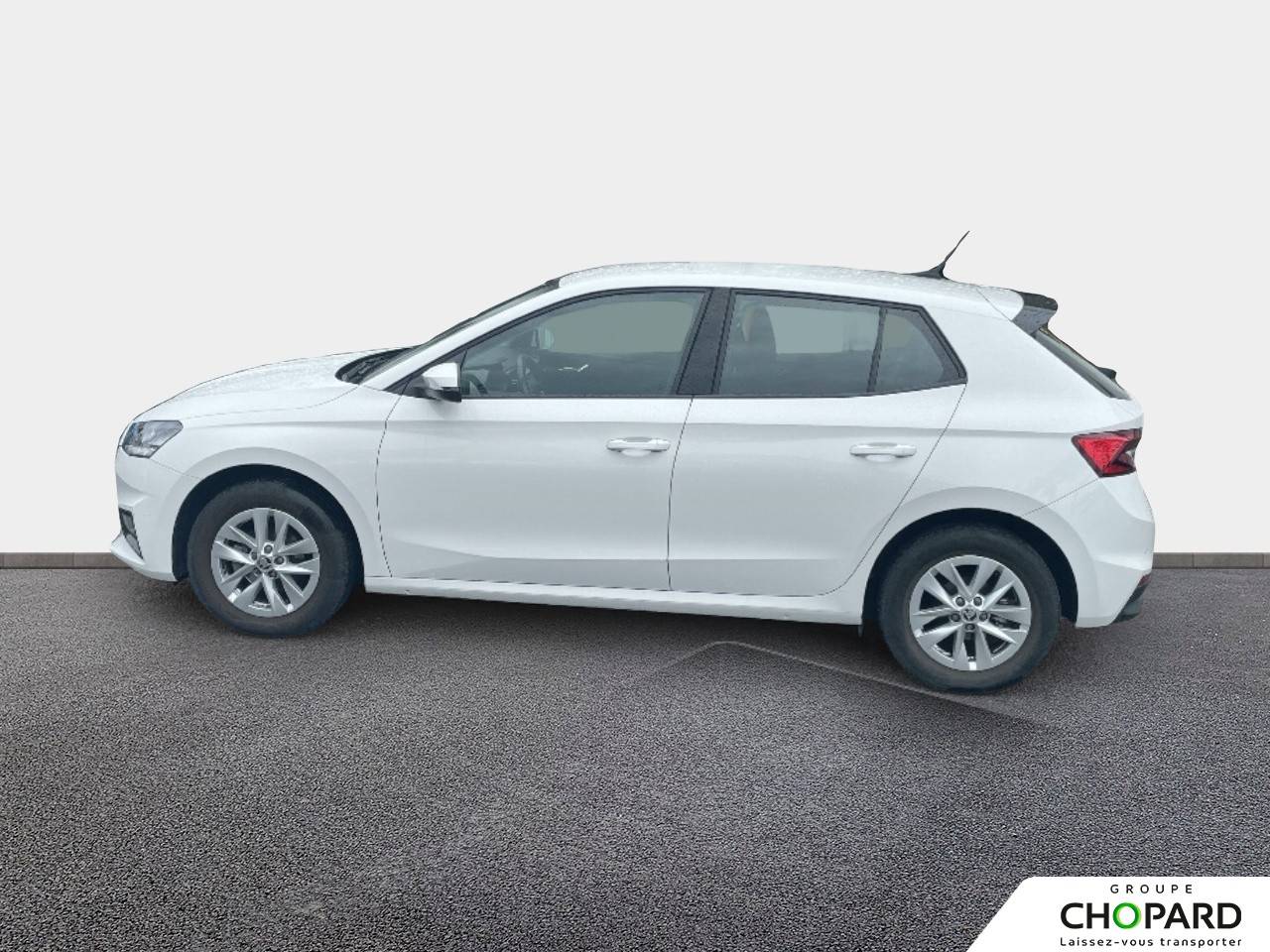 Image secondaire du véhicule 10