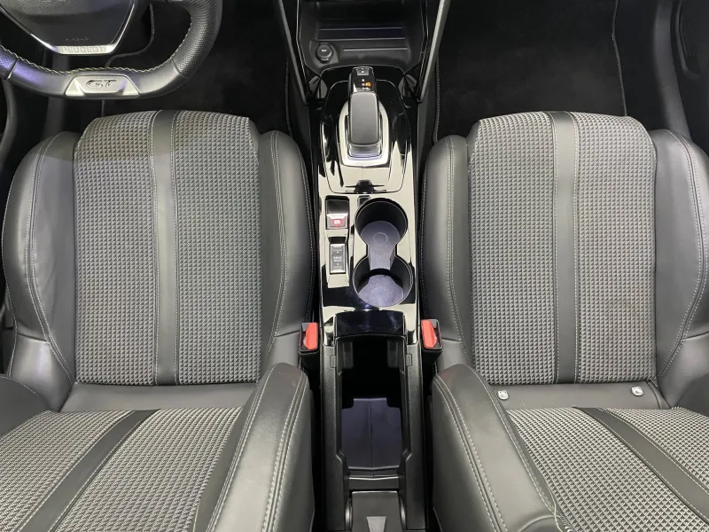 Image secondaire du véhicule 29