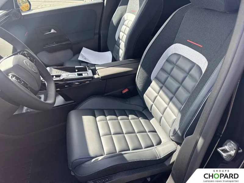 Image secondaire du véhicule 14