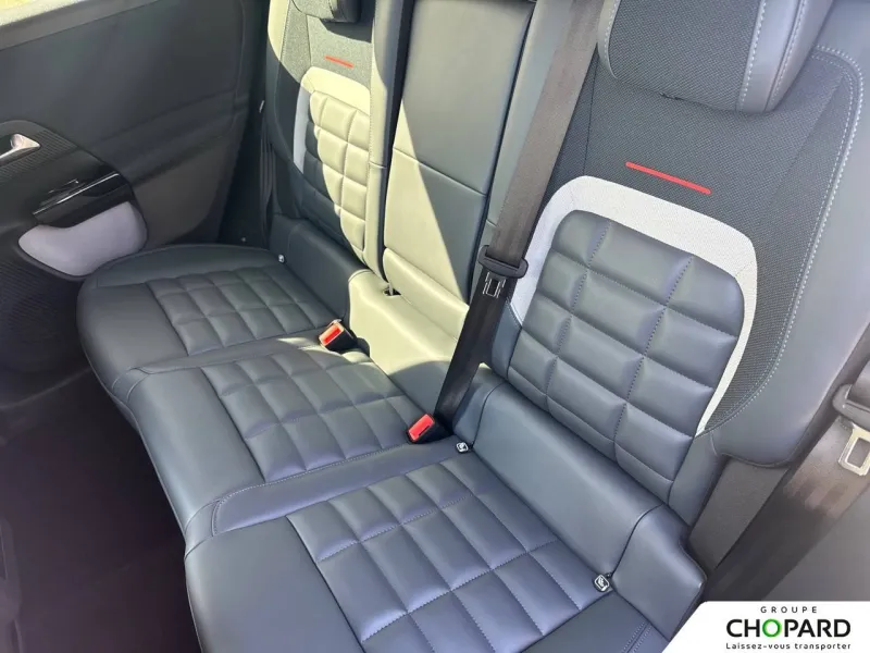 Image secondaire du véhicule 26