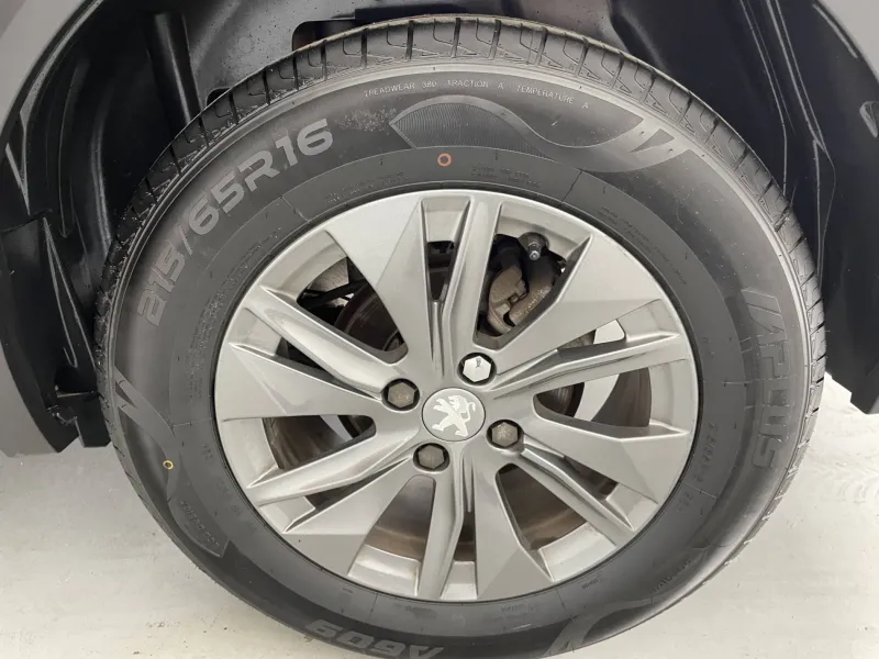 Image secondaire du véhicule 17