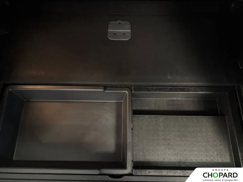 Image secondaire du véhicule 24