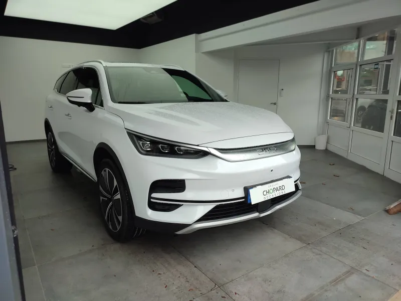 Image secondaire du véhicule 4