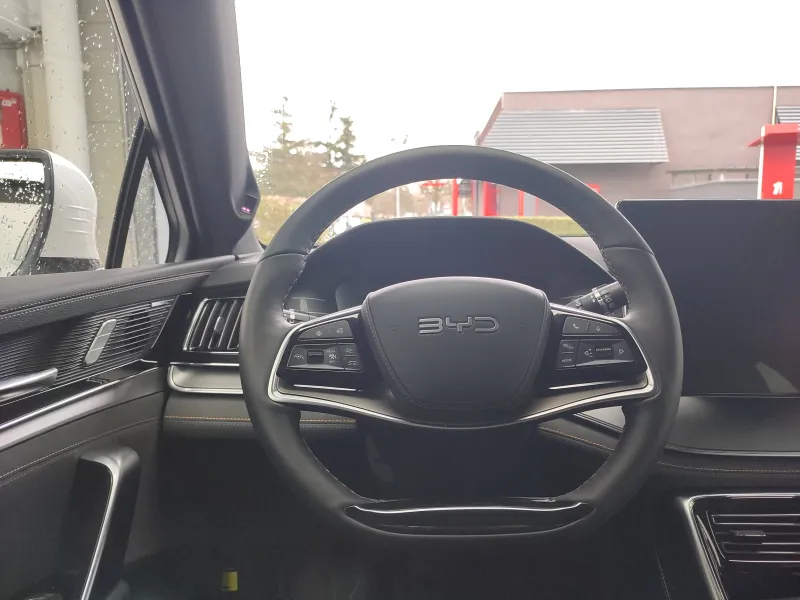 Image secondaire du véhicule 11