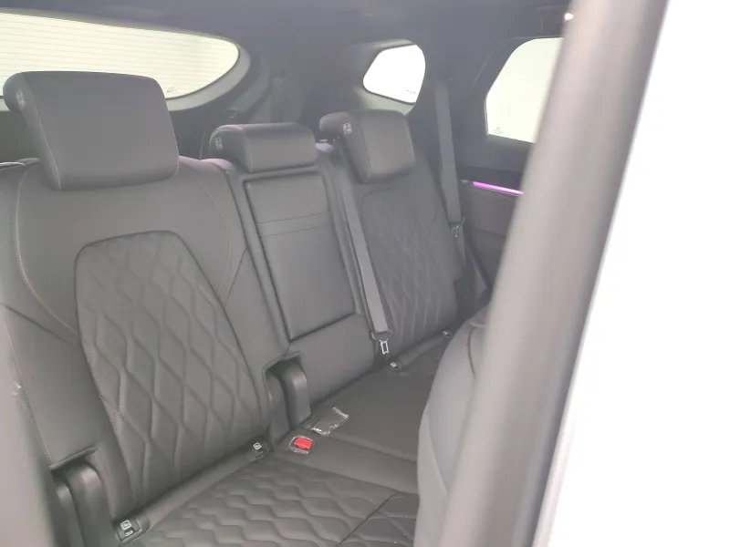 Image secondaire du véhicule 14