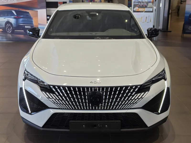 Peugeot-408 ELECTRIQUE-408 Electrique 58 kWh 210ch Peugeot-408 ELECTRIQUE-d'occasion chez Peugeot Pontarlier