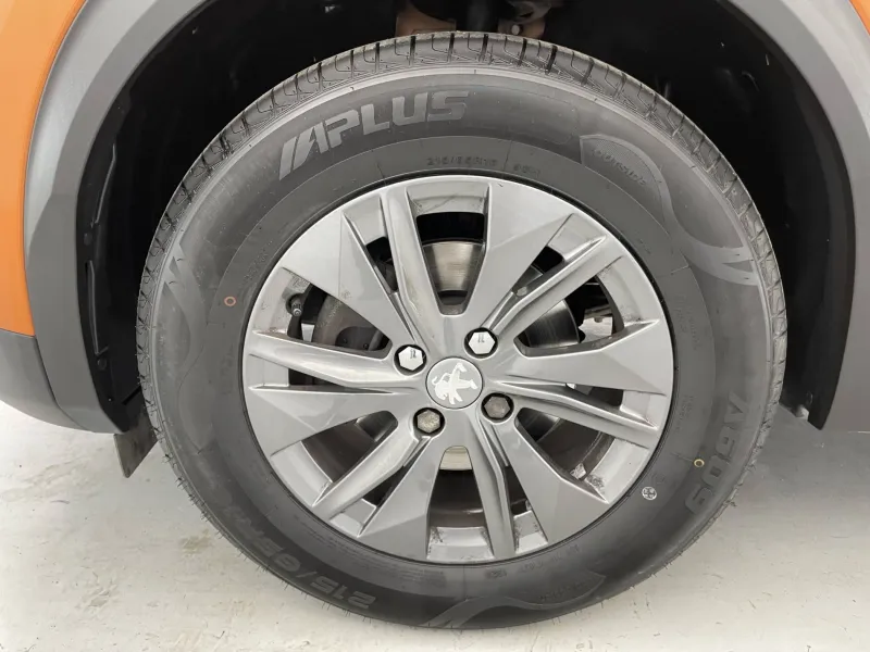 Image secondaire du véhicule 20