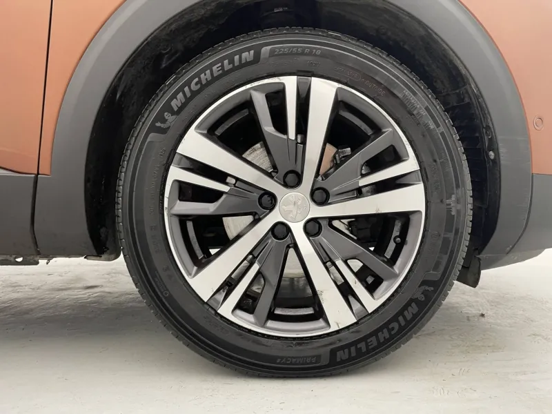 Image secondaire du véhicule 19