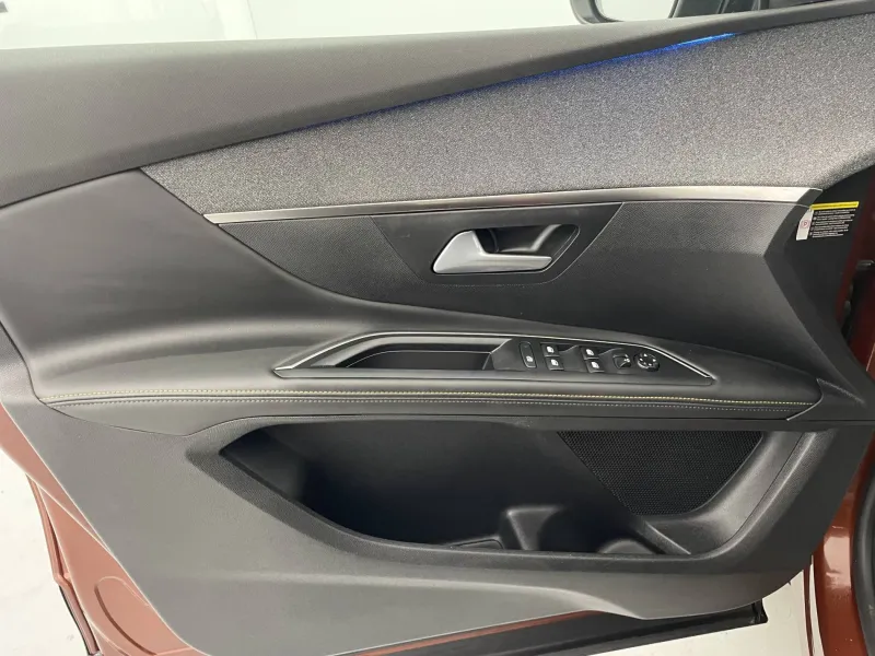 Image secondaire du véhicule 27