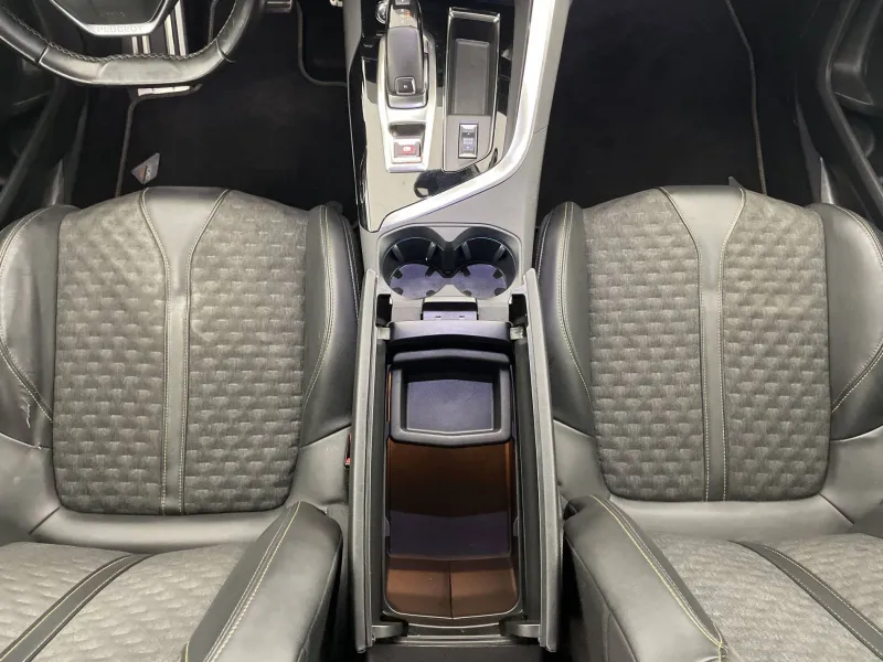 Image secondaire du véhicule 28