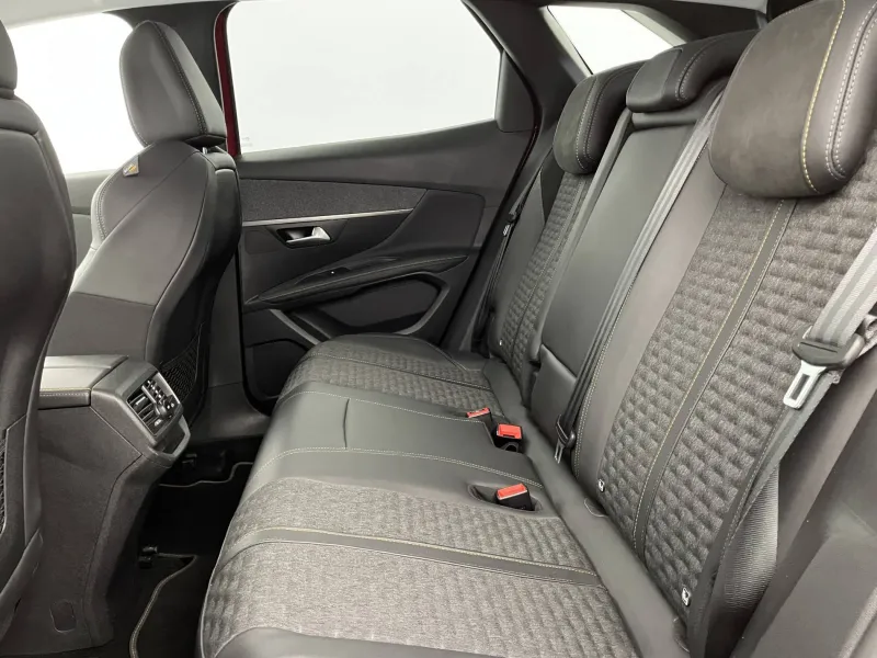 Image secondaire du véhicule 16