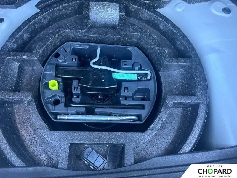 Image secondaire du véhicule 26