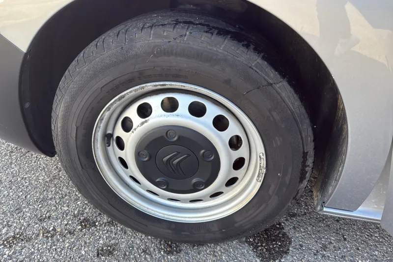 Image secondaire du véhicule 12