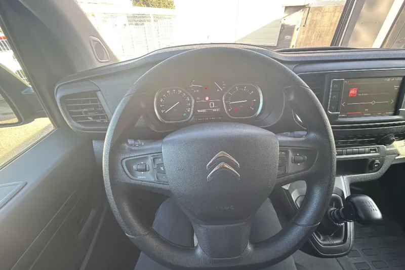 Image secondaire du véhicule 14