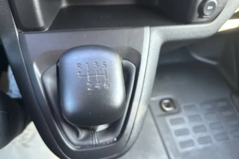 Image secondaire du véhicule 29