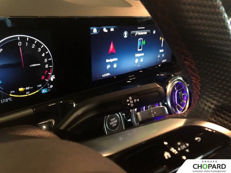 Image secondaire du véhicule 24