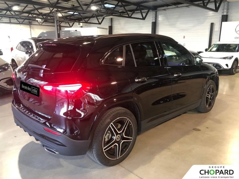 Image secondaire du véhicule 32