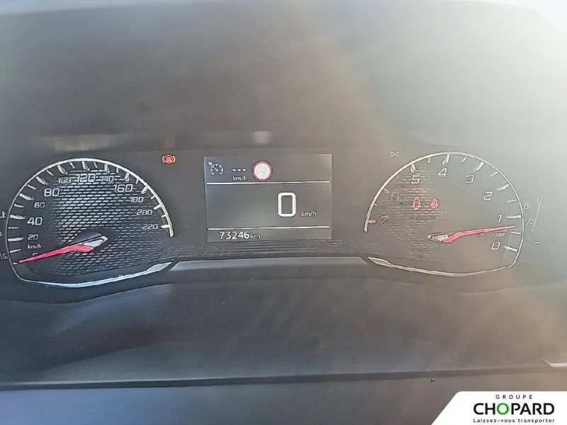 Image secondaire du véhicule 18