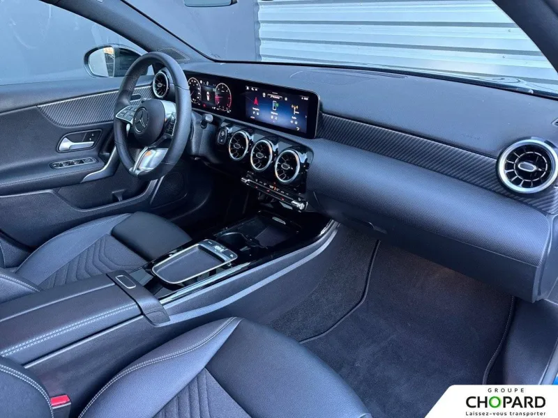 Image secondaire du véhicule 14