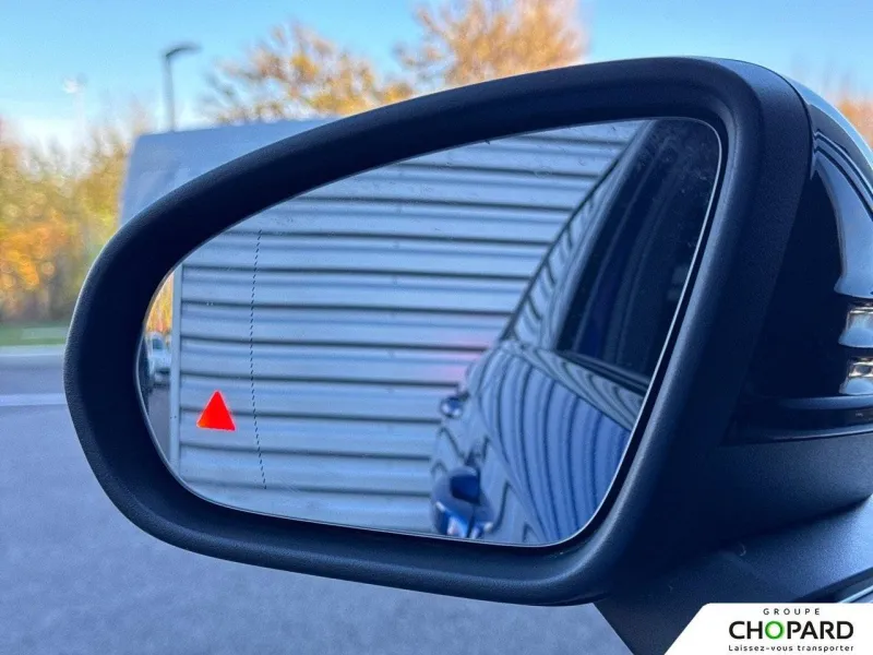 Image secondaire du véhicule 22