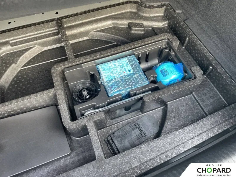 Image secondaire du véhicule 21