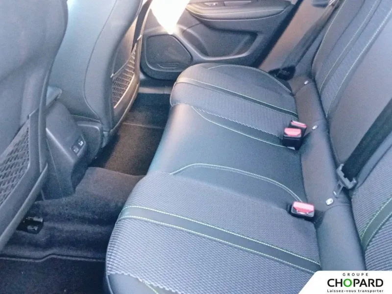 Image secondaire du véhicule 19