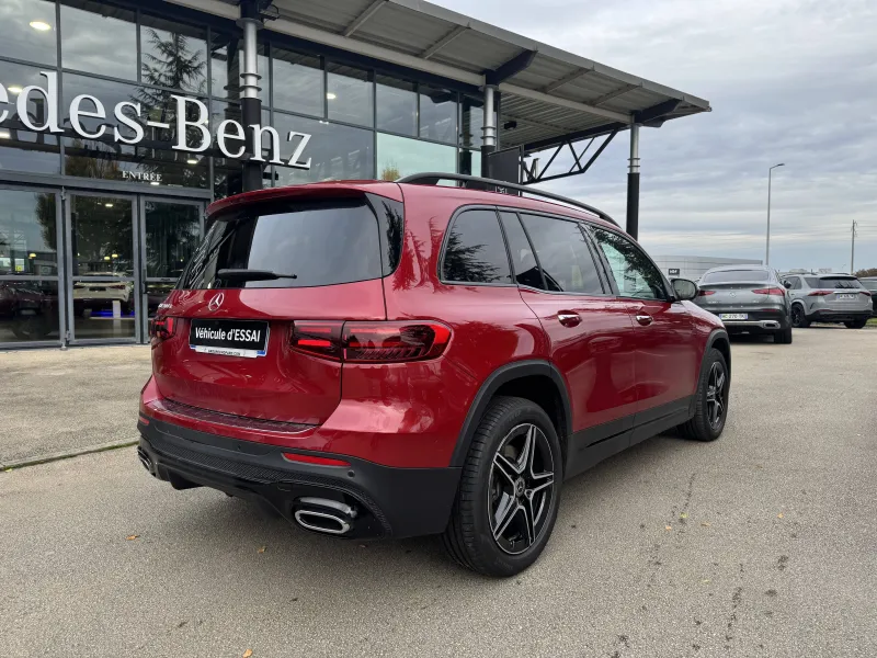 Image secondaire du véhicule 8