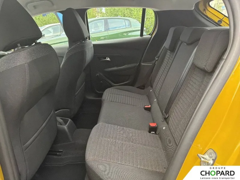 Image secondaire du véhicule 12