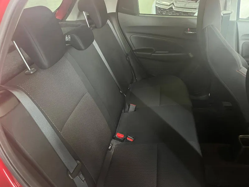 Image secondaire du véhicule 16