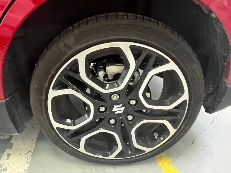 Image secondaire du véhicule 18