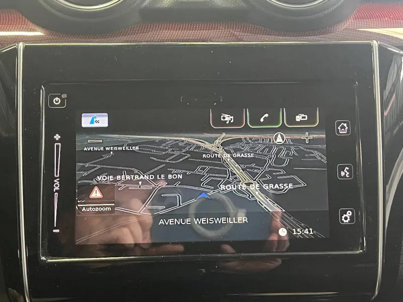 Image secondaire du véhicule 24