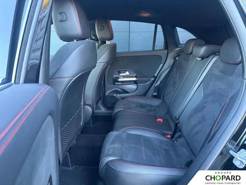 Image secondaire du véhicule 18