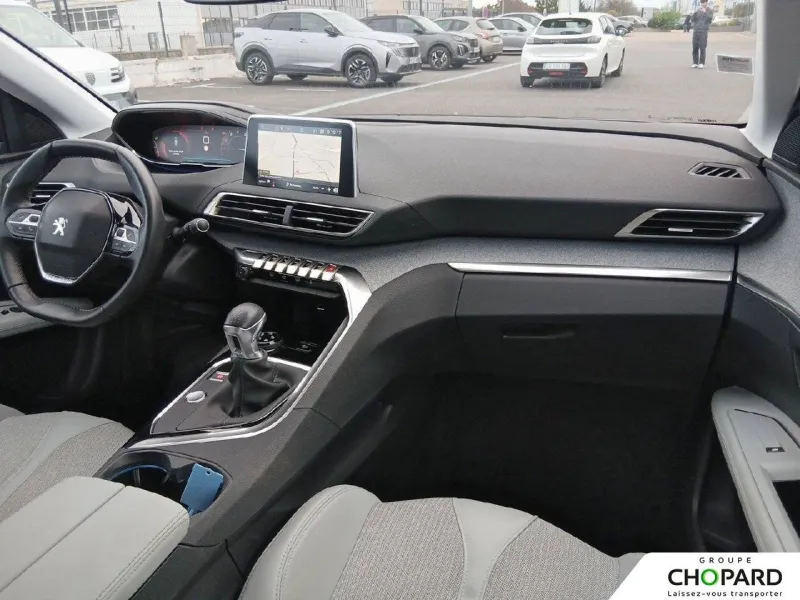 Image secondaire du véhicule 14