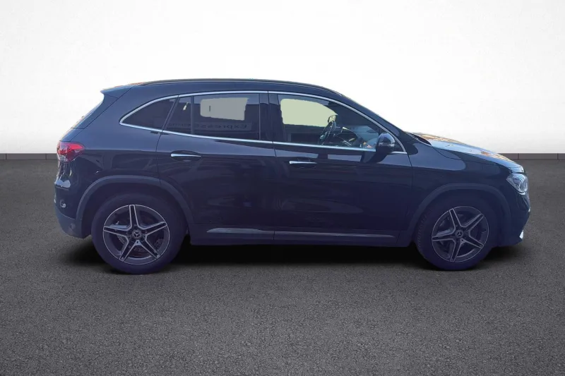 Image secondaire du véhicule 8