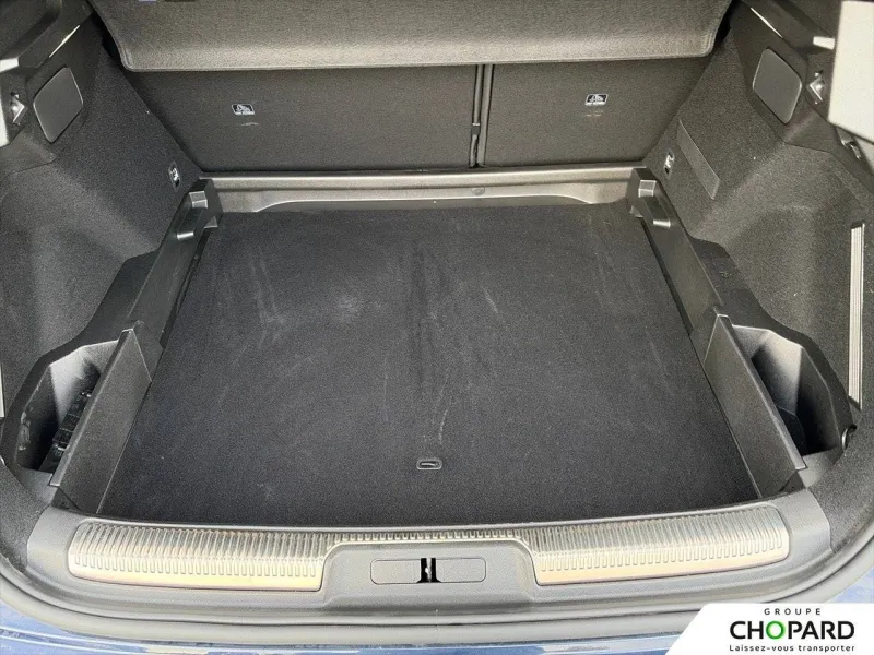 Image secondaire du véhicule 9