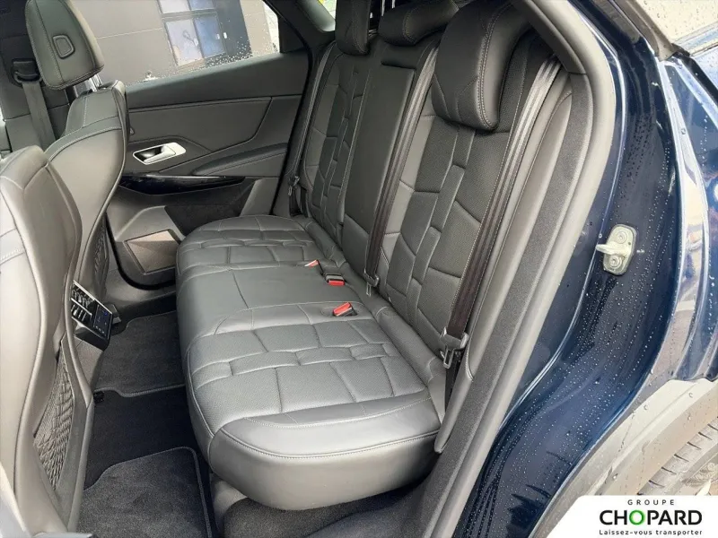 Image secondaire du véhicule 19