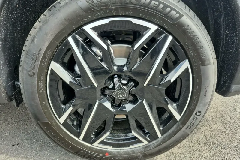 Image secondaire du véhicule 10