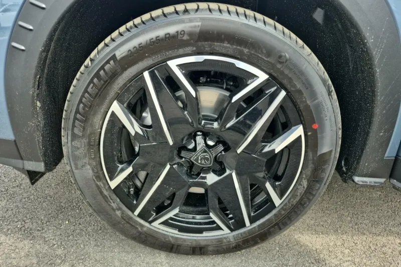 Image secondaire du véhicule 11