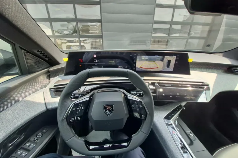 Image secondaire du véhicule 17