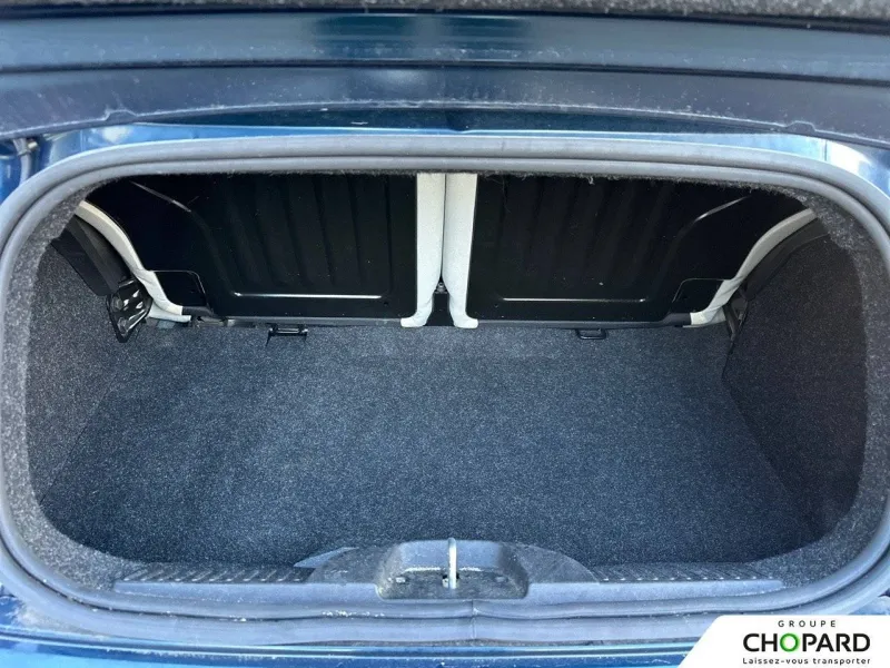 Image secondaire du véhicule 9