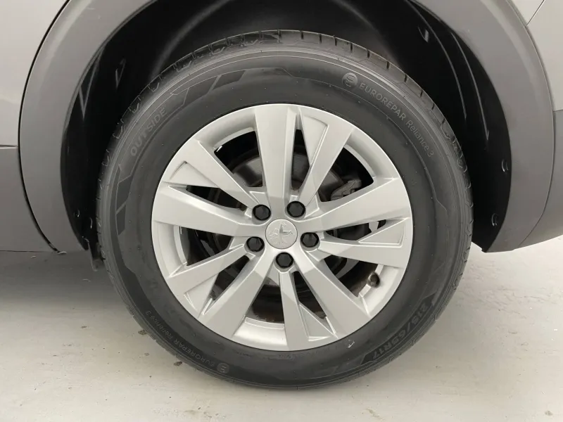 Image secondaire du véhicule 17