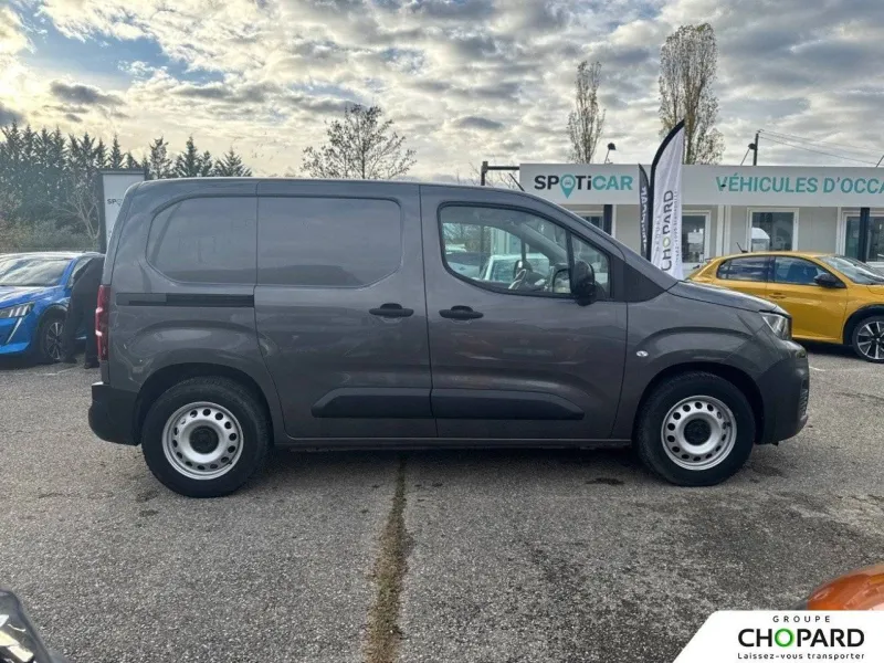 Image secondaire du véhicule 32