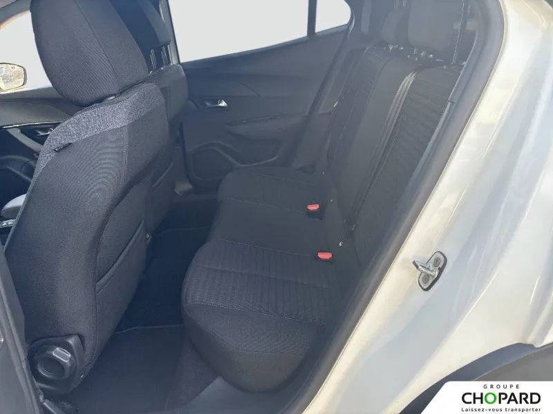 Image secondaire du véhicule 12