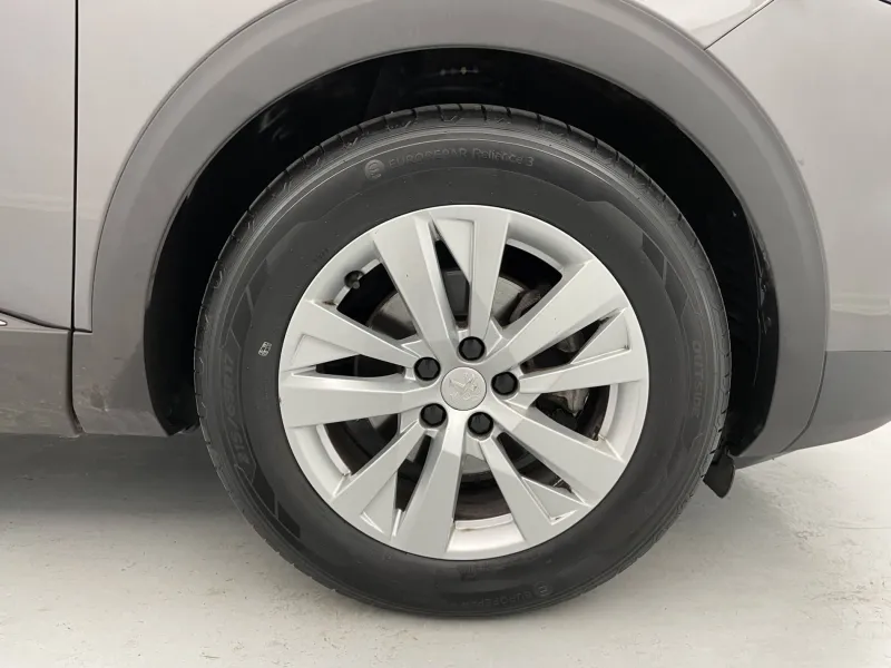 Image secondaire du véhicule 19