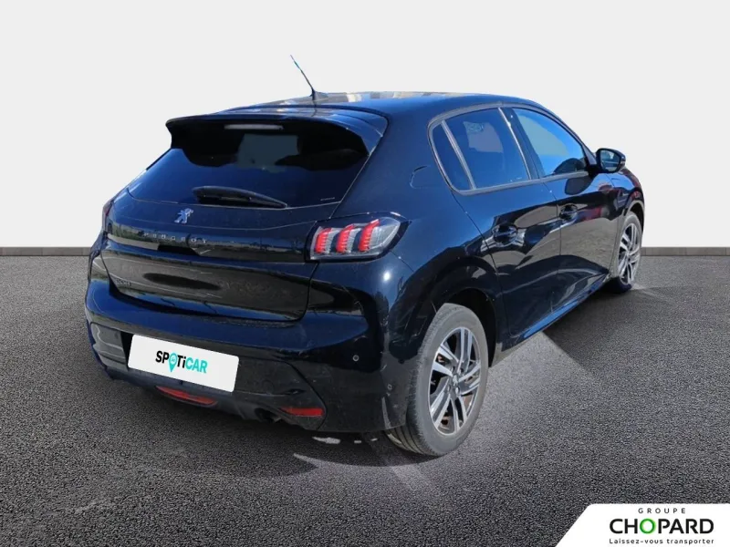 Image secondaire du véhicule 9